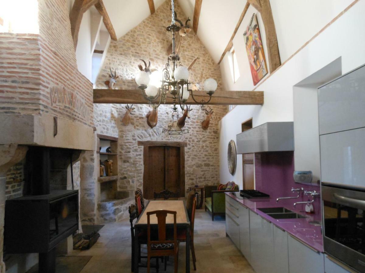 Les Chambres De La Basilique Neuvy-Saint-Sepulchre ภายนอก รูปภาพ