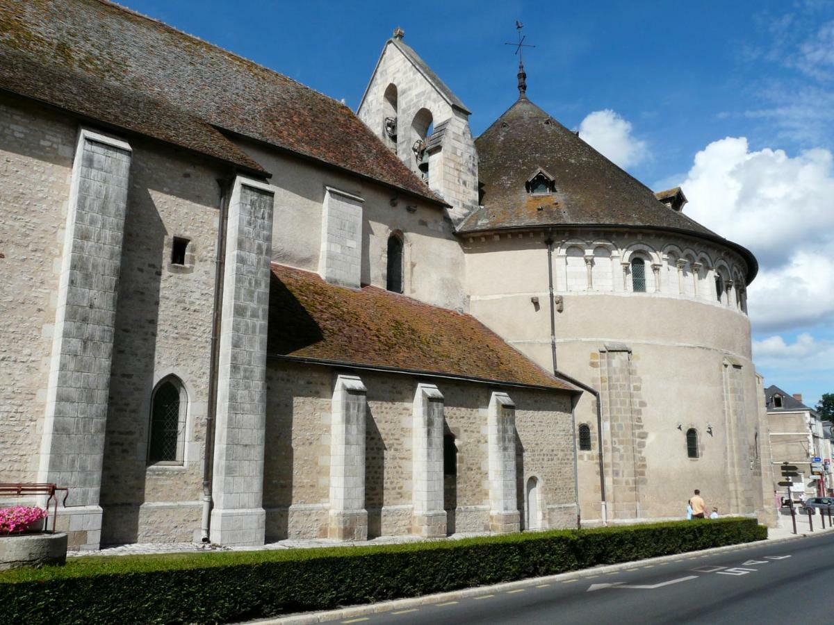 Les Chambres De La Basilique Neuvy-Saint-Sepulchre ภายนอก รูปภาพ